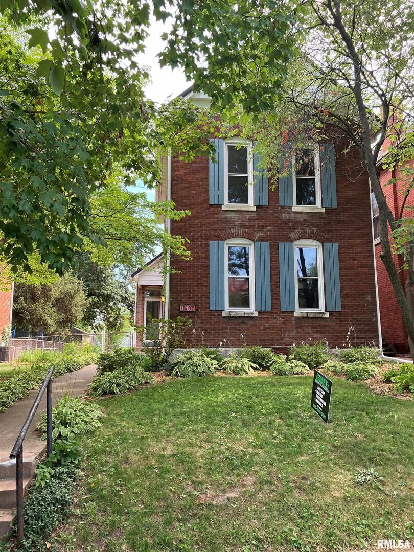 1406 Oak St., Quincy, IL 62301