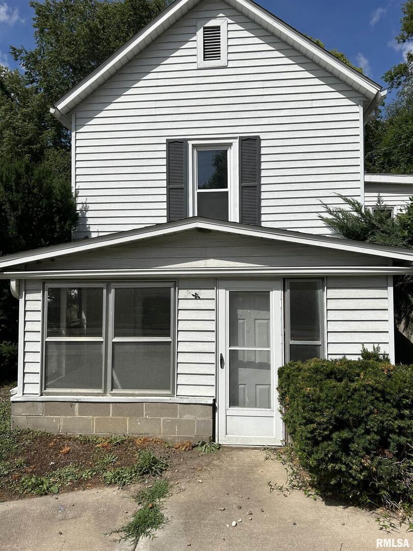 214 E 23rd Ave., Coal Valley, IL 61240