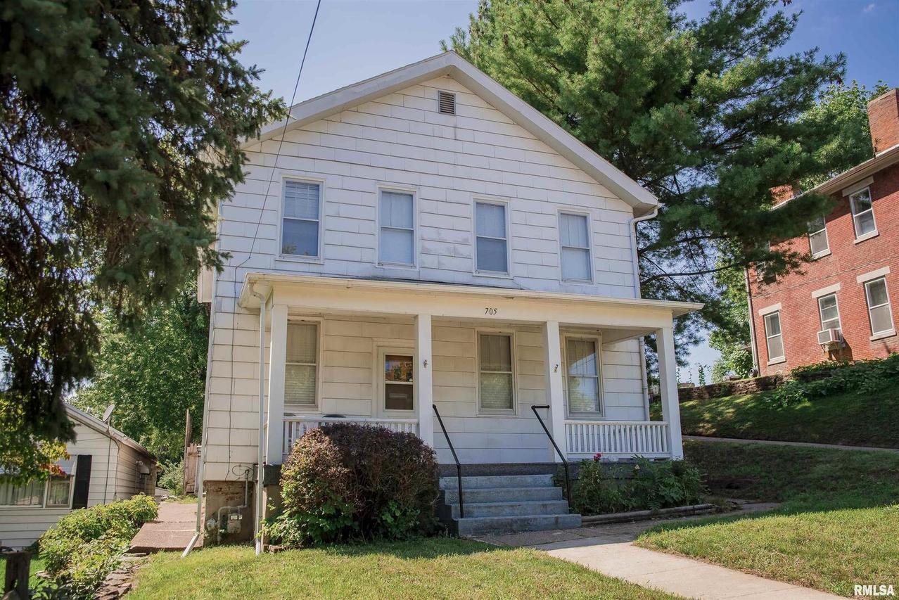 705 N 3rd St., Quincy, IL 62301