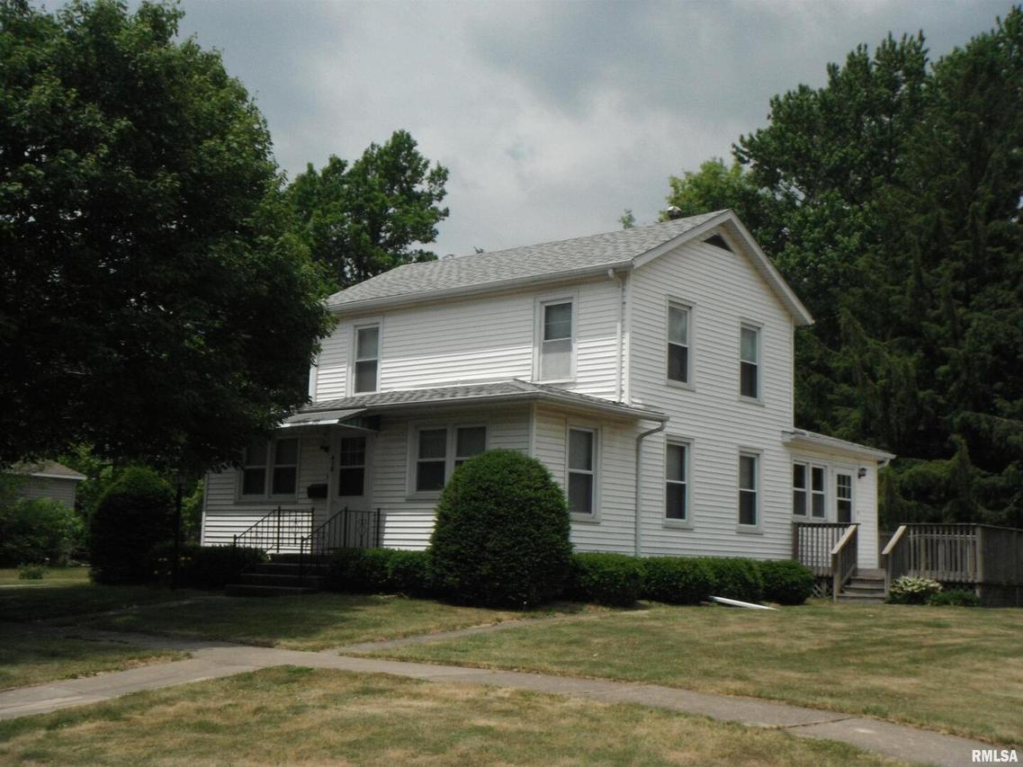 418 NE 1st St., Galva, IL 61434