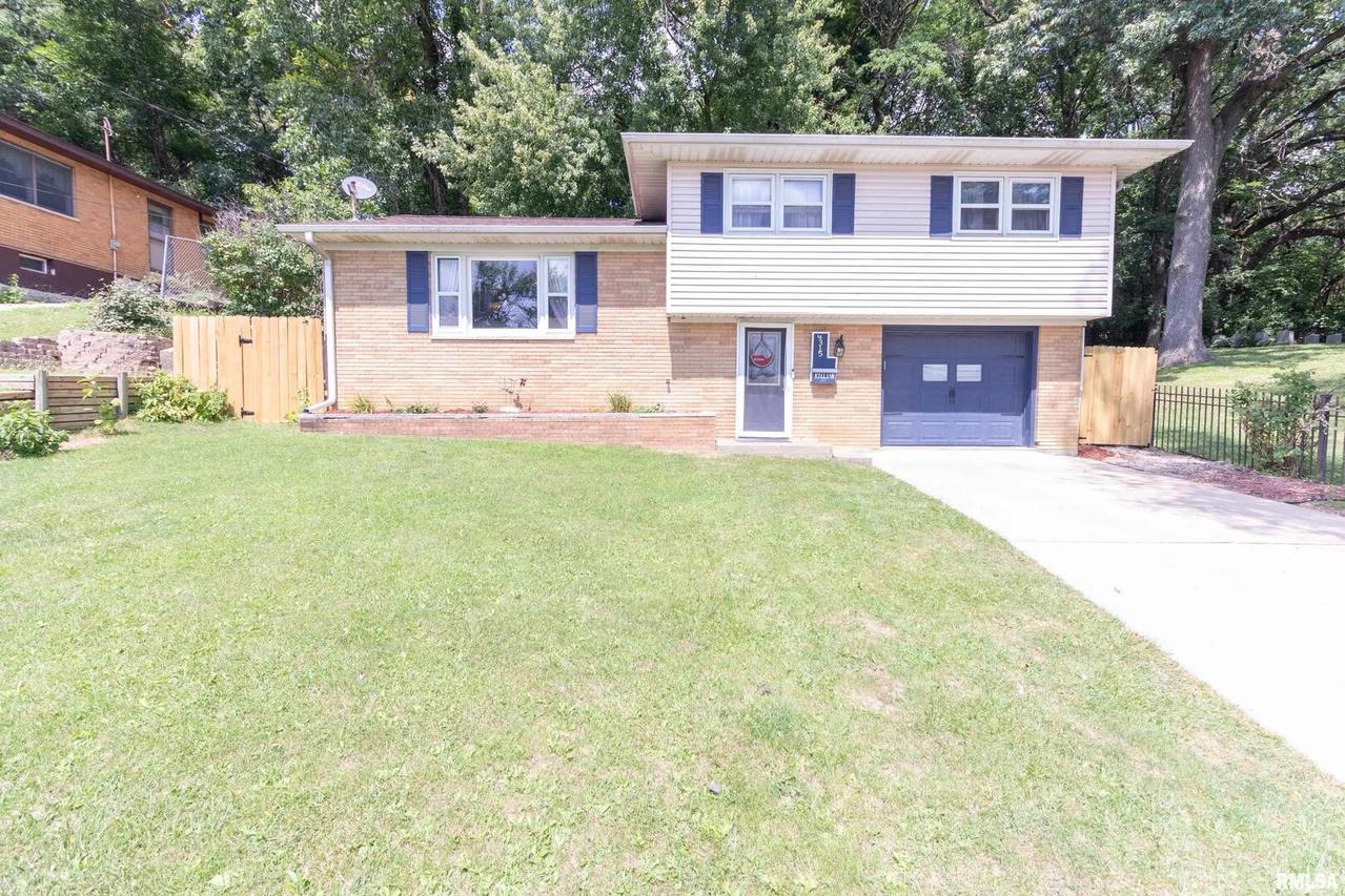 4315 45th Ave., Rock Island, IL 61201