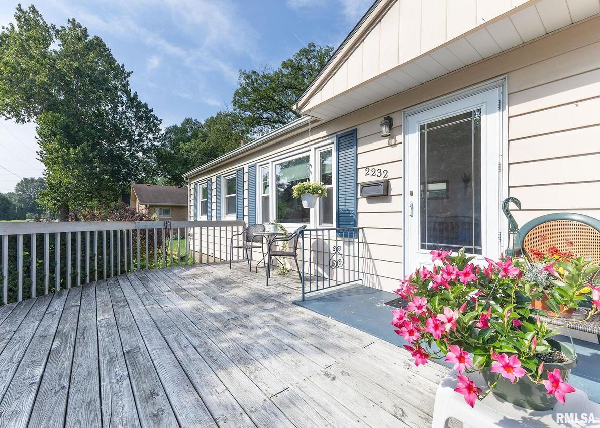2232 29th St., Rock Island, IL 61201