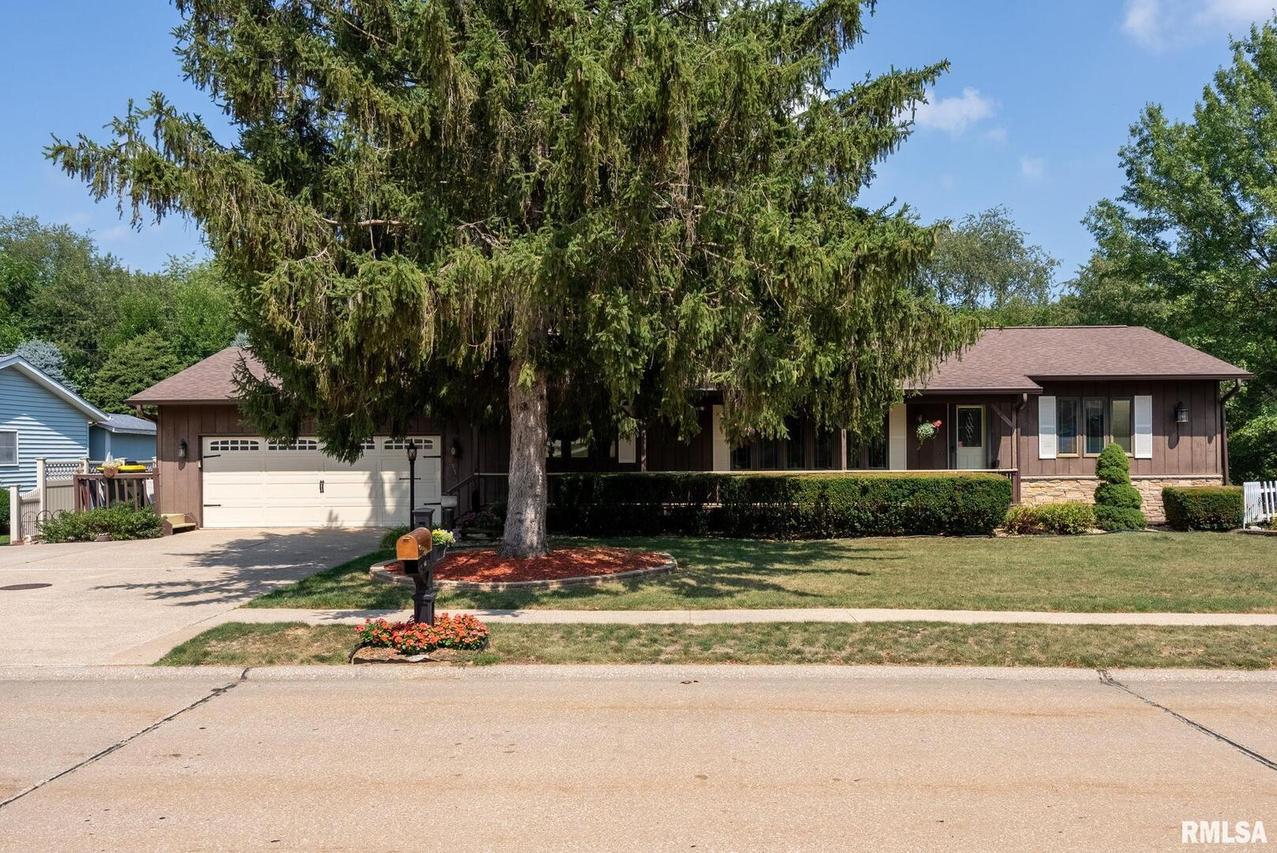 411 Richmond Hill Dr., Geneseo, IL