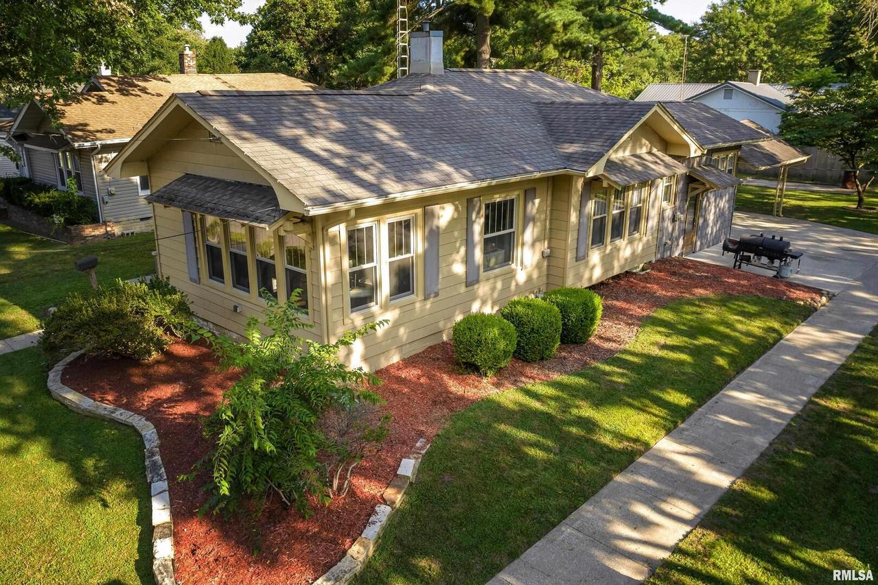 308 W Reed St., Benton, IL 62812