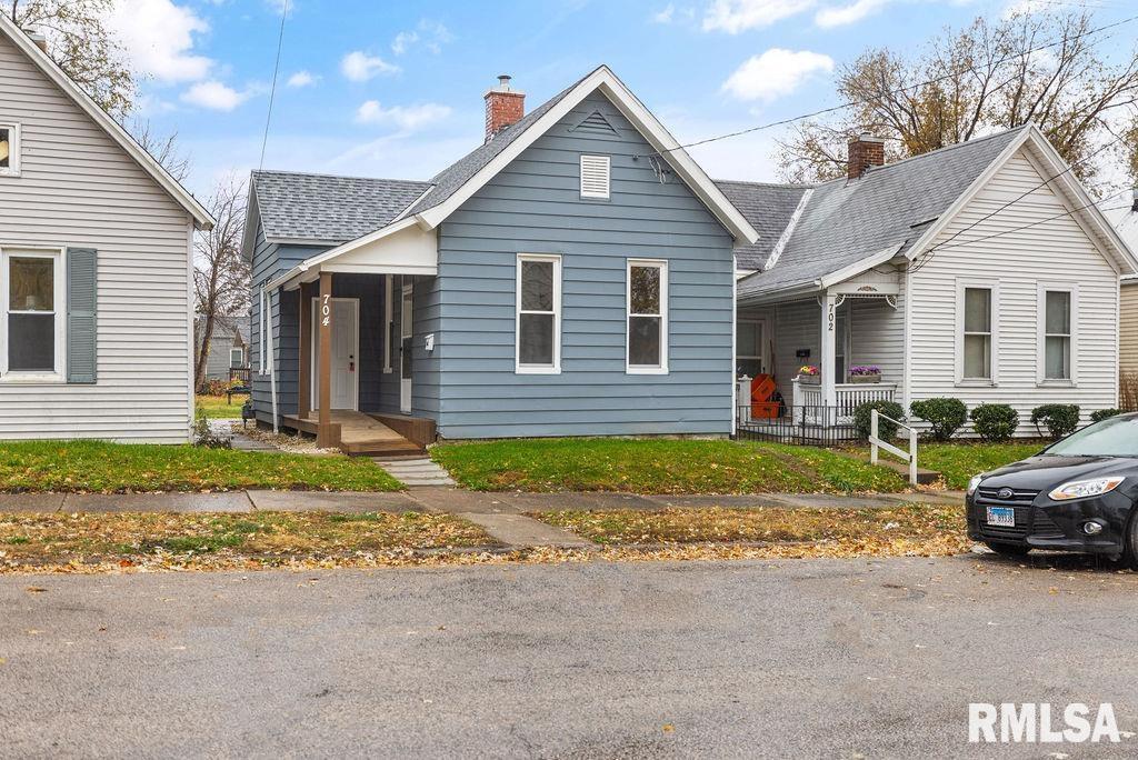 704 Cedar St., Quincy, IL 62301