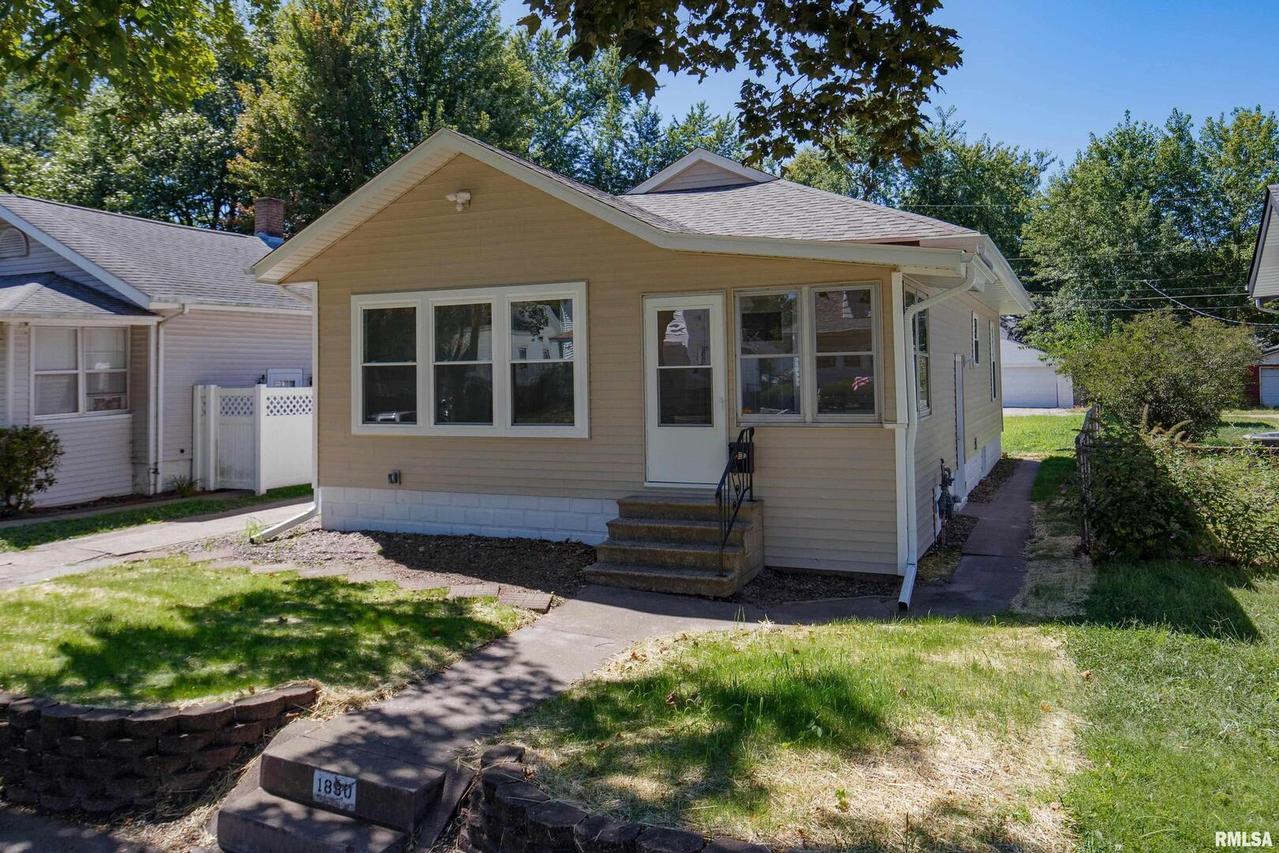 1830 32nd St., Rock Island, IL