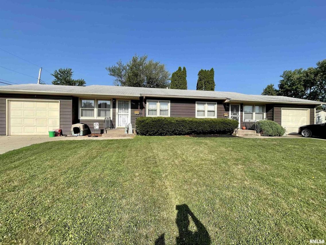 3405 - 3407 5th St., East Moline, IL 61244