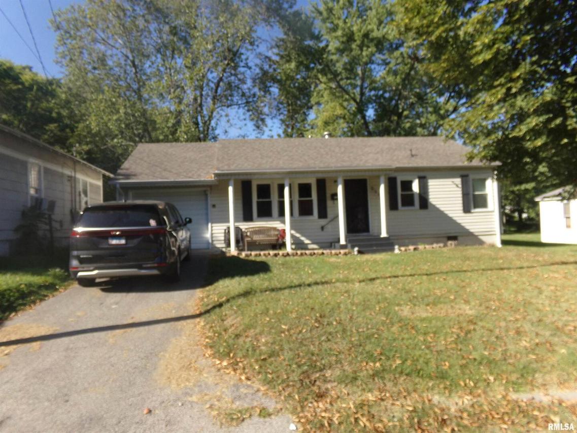 2516 College St., Mt Vernon, IL 62864