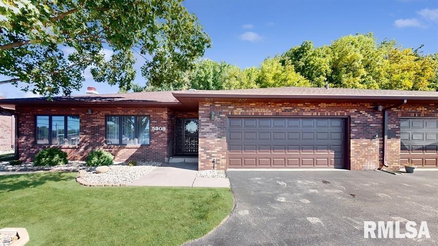 5309 38th Ave., Moline, IL 61265