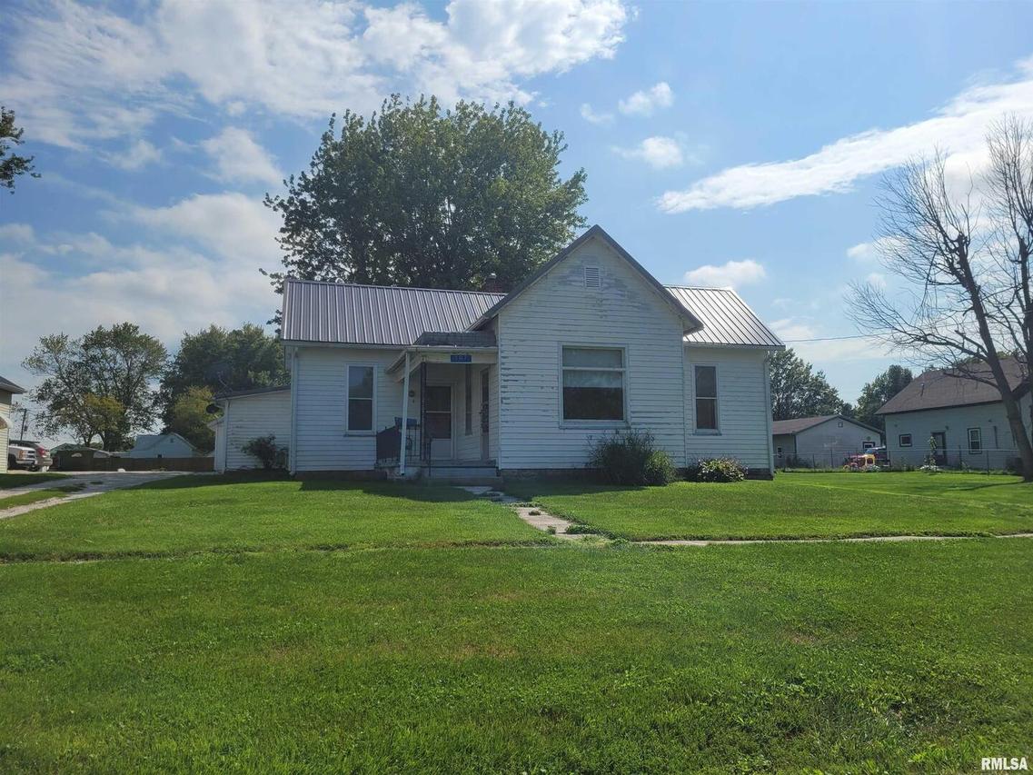 107 W Morgan St., Clayton, IL 62324
