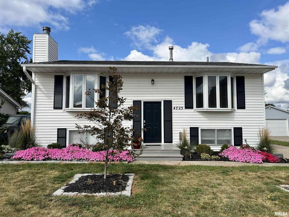 4725 48th St. #A, Moline, IL 61265