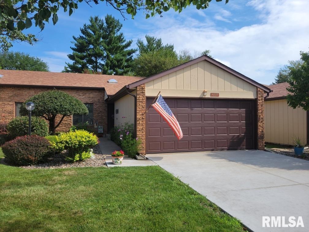 4227 26th Ave., Moline, IL 61265