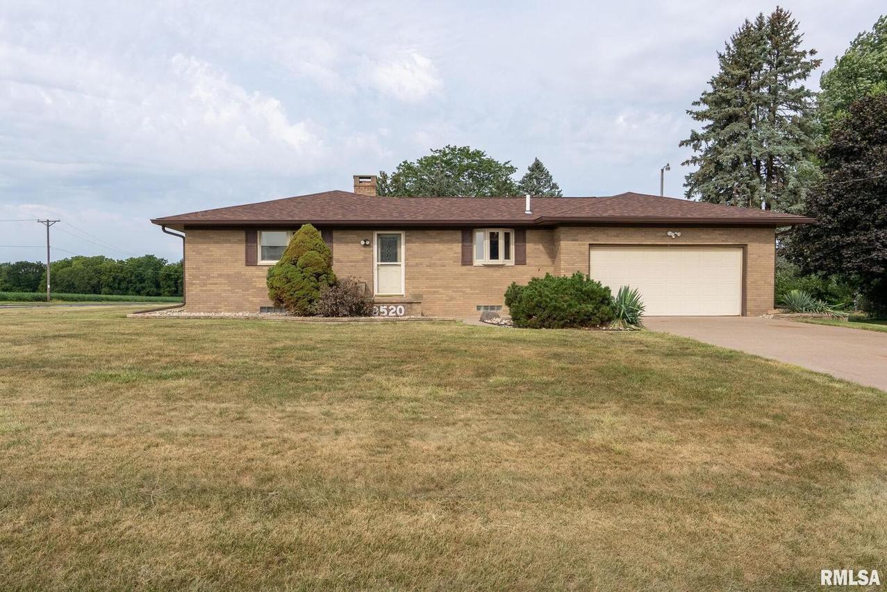 8520 50th St., Coal Valley, IL 61240