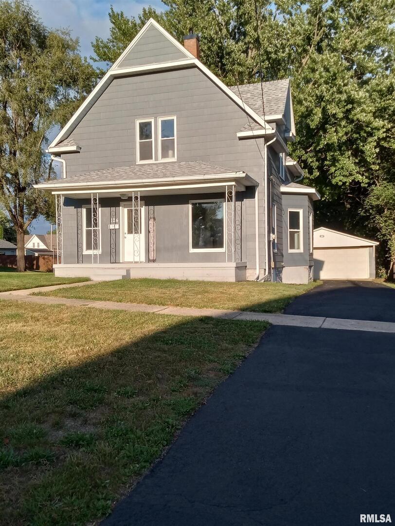 124 Dwight St., Kewanee, IL 61443