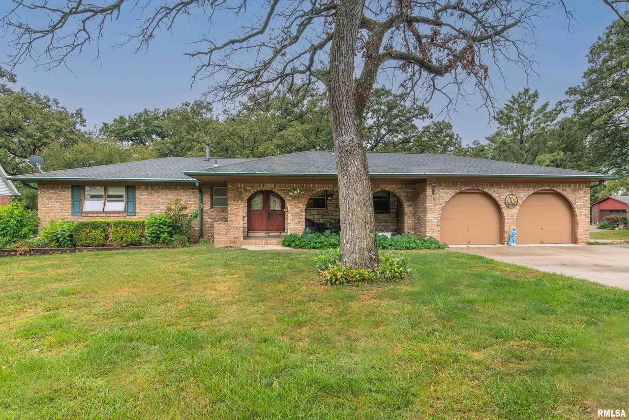 425 Overlook Ct., Geneseo, IL 61254