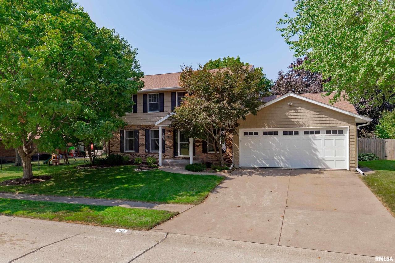 3623 74th St., Moline, IL 61265