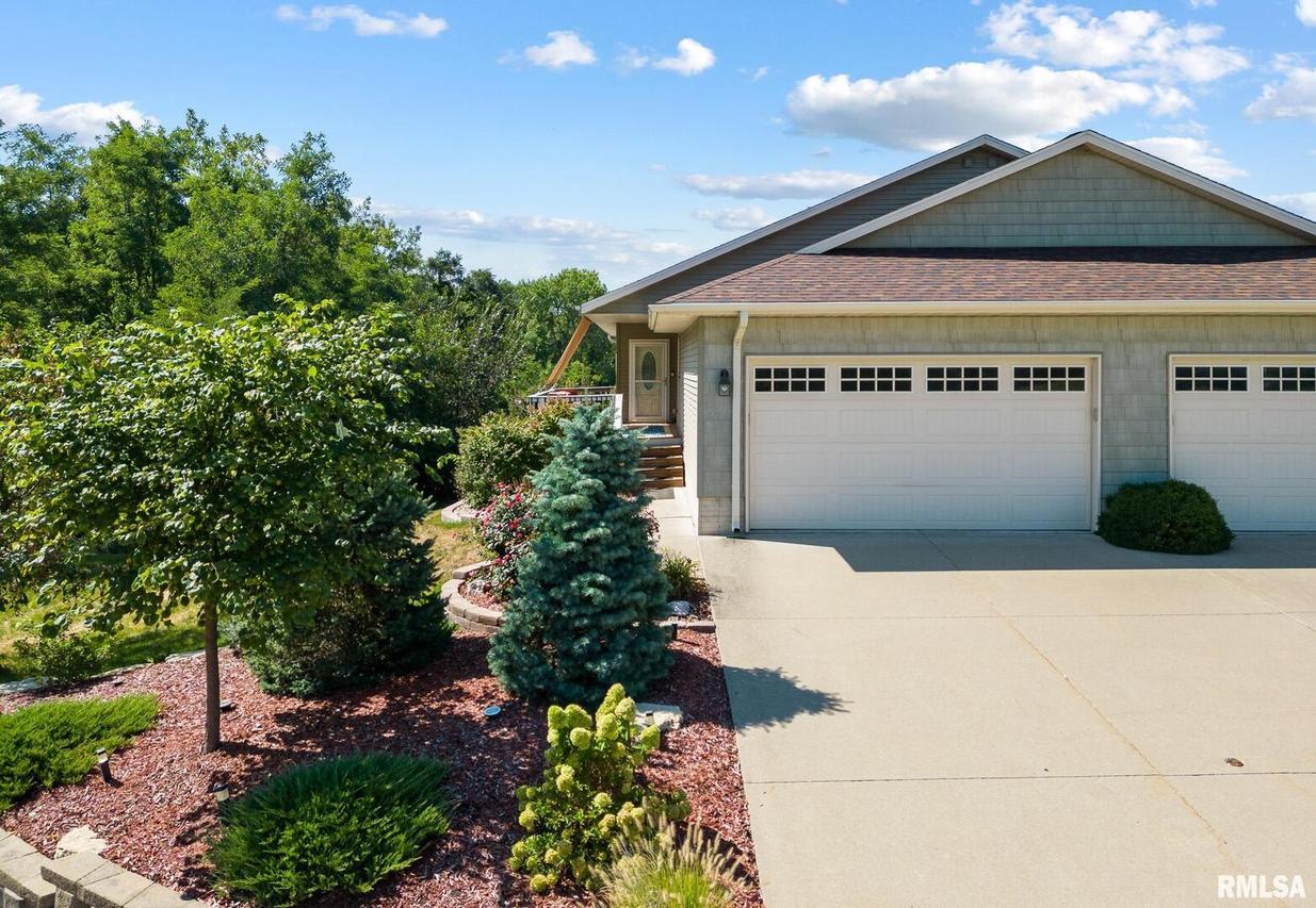 2116 Parkside Ct., Milan, IL 61264