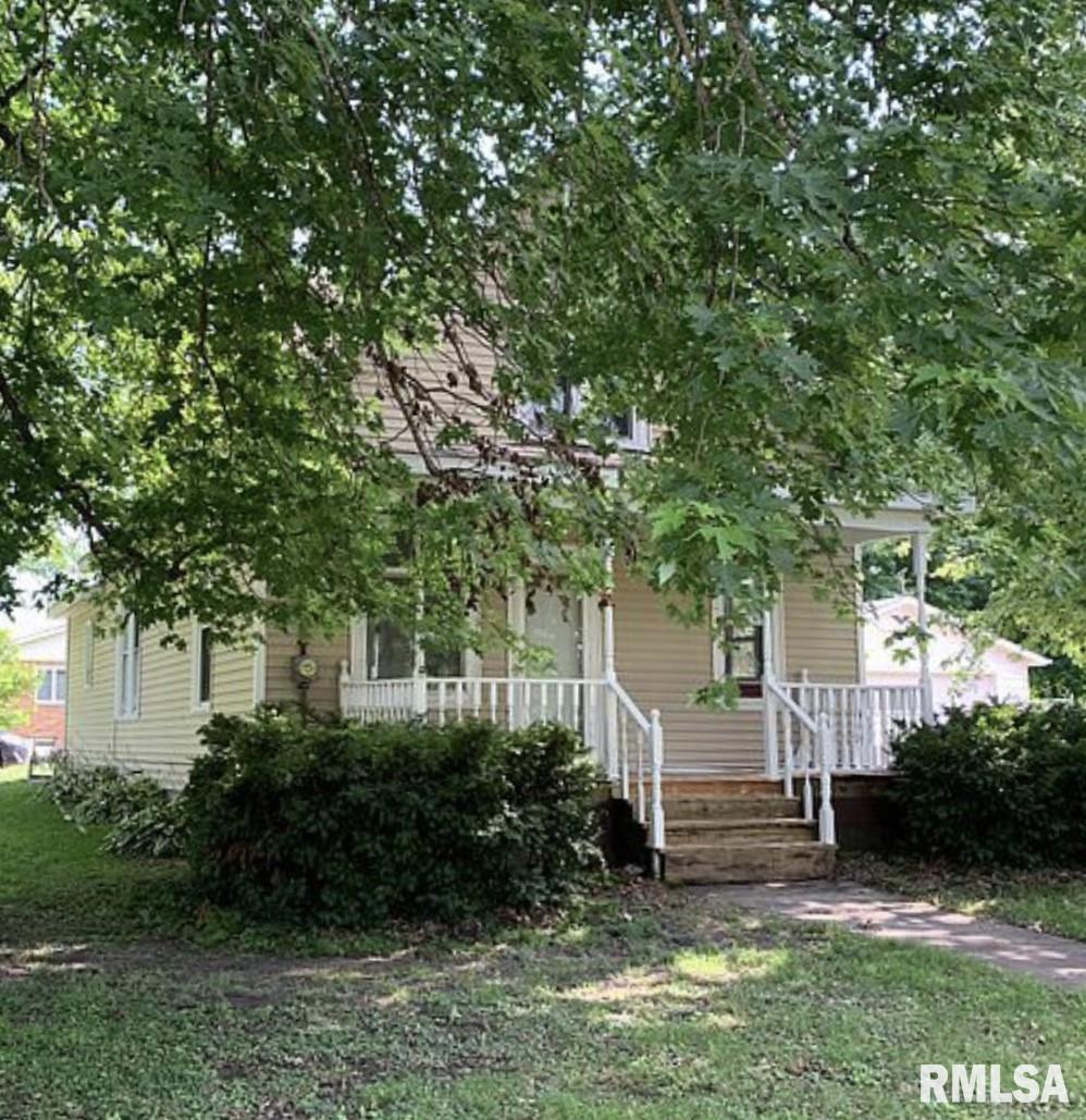 211 W 2nd Ave., Woodhull, IL 61490