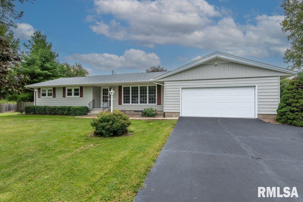 23424 95th Ave., Port Byron, IL 61275