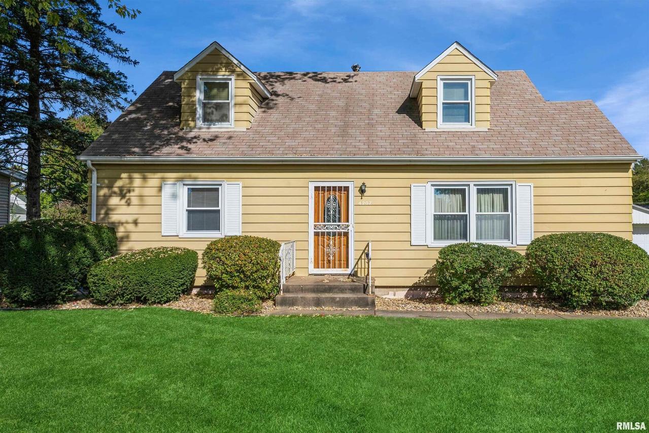 4207 25th Ave., Rock Island, IL 61201