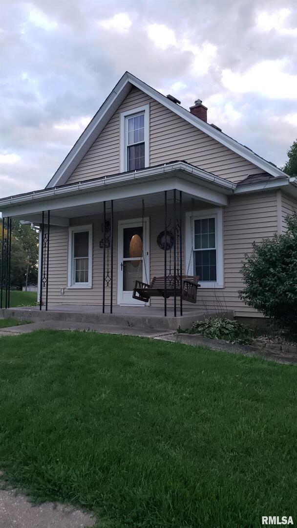 301 2nd St., Matherville, IL 61263