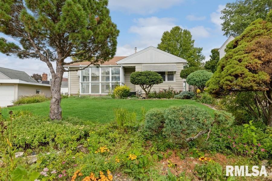 3011 38th Ave., Rock Island, IL 61201