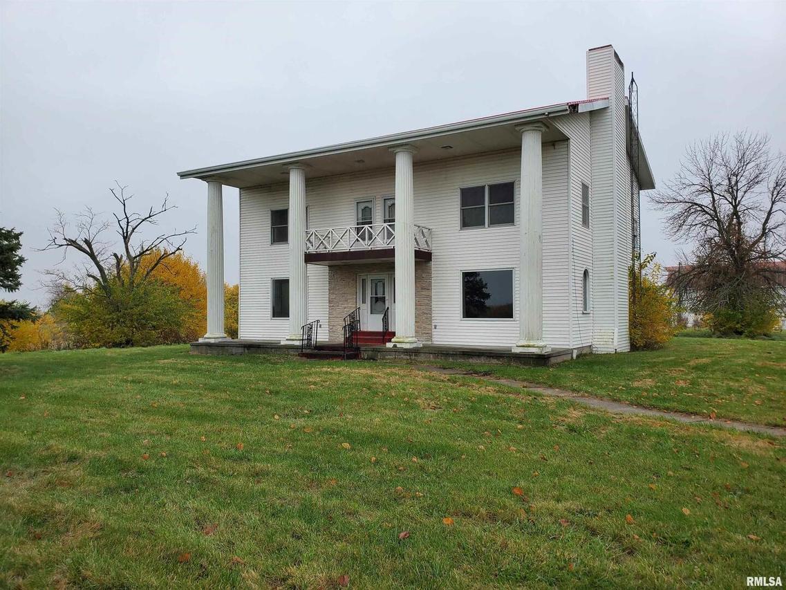 721 130th Ave., Monmouth, IL 61462