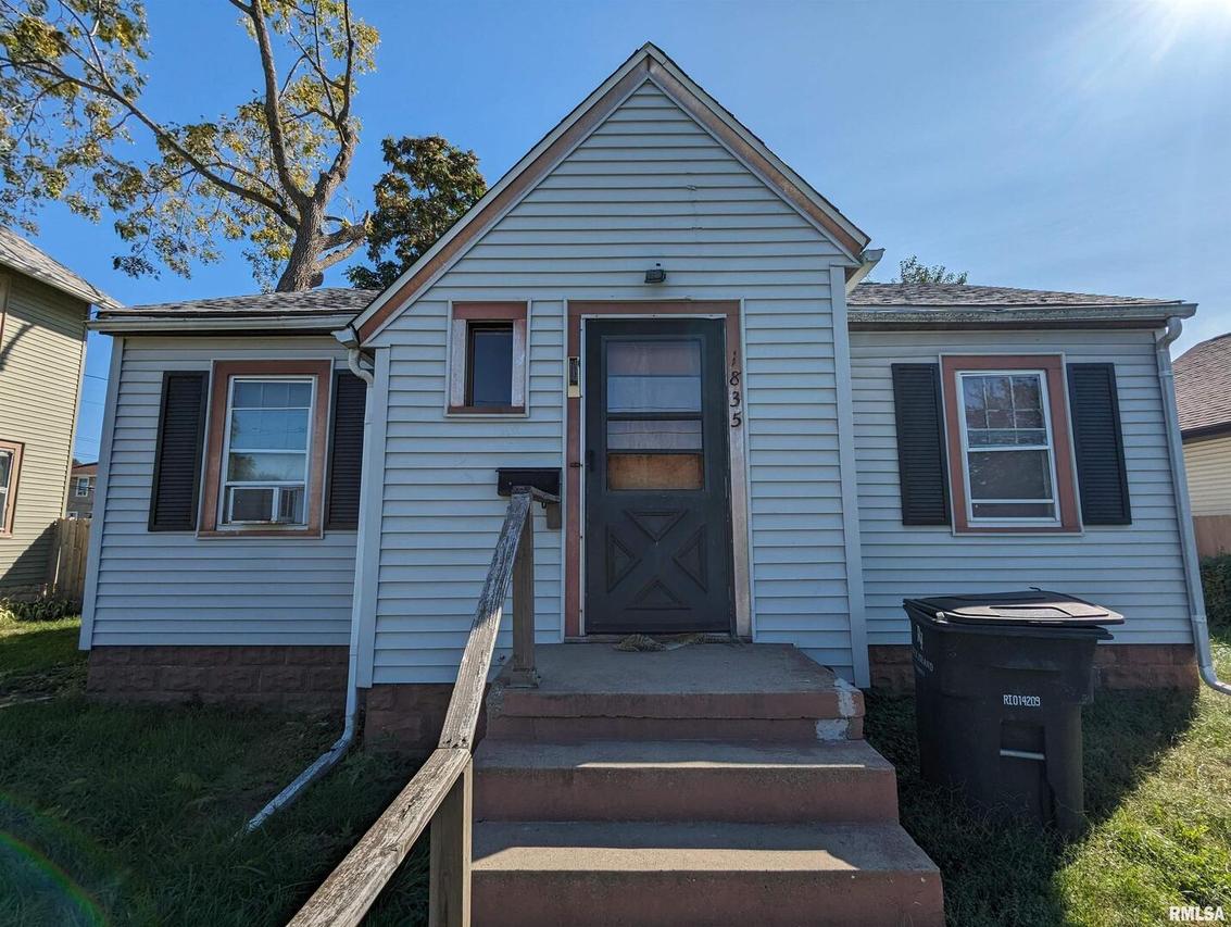 1835 12th St., Rock Island, IL 61201