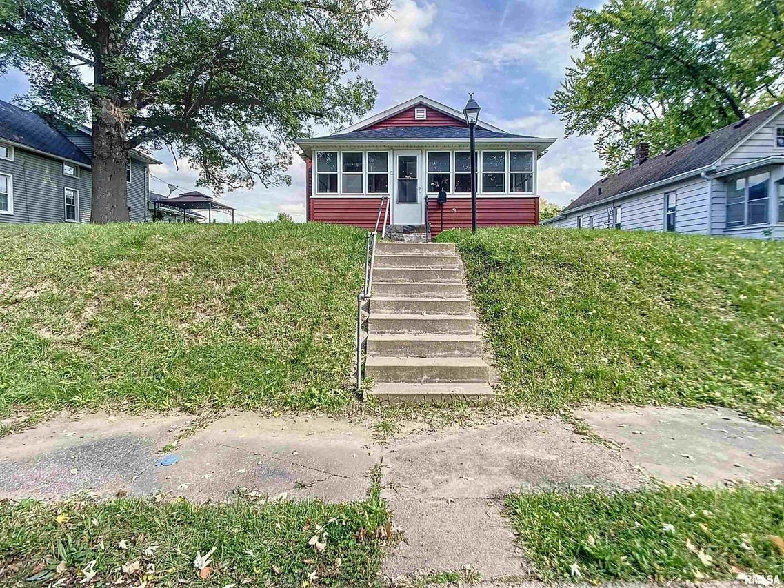 1311 26th St., Rock Island, IL