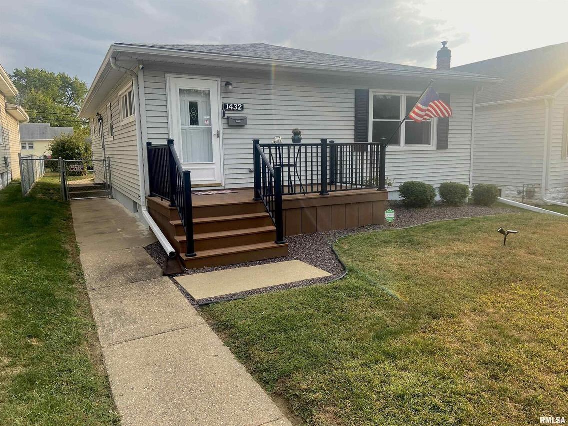 1432 Locust St., Quincy, IL 62301