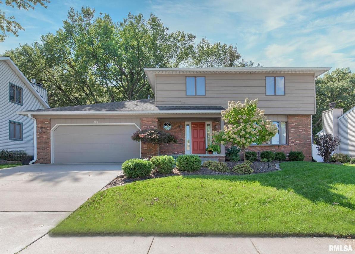 3812 16th Ave., Moline, IL 61265