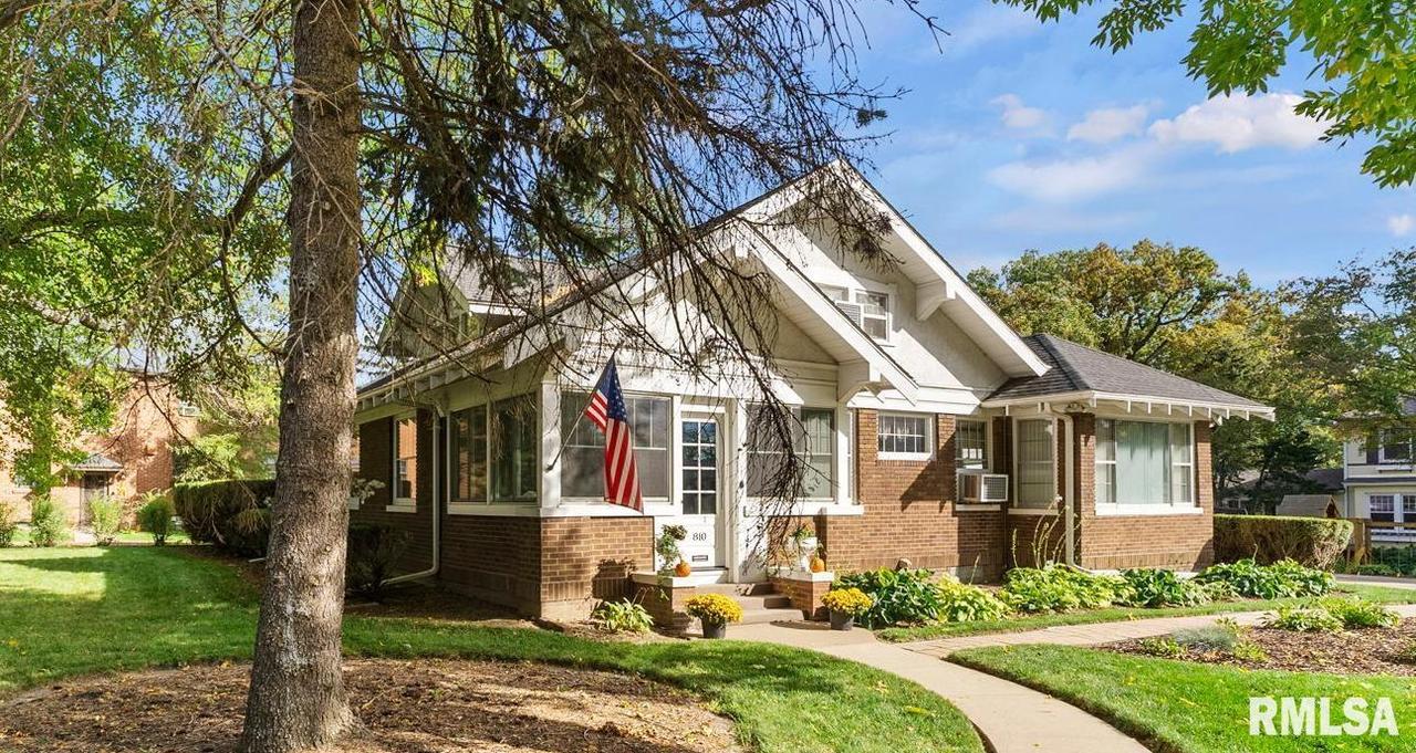 810 20th Ave., East Moline, IL 61244