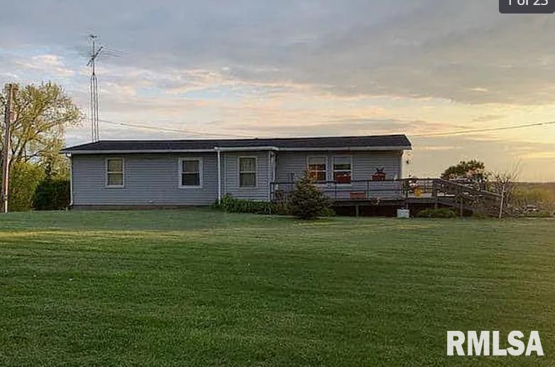 14742 Three Mile Rd., Savanna, IL 61074