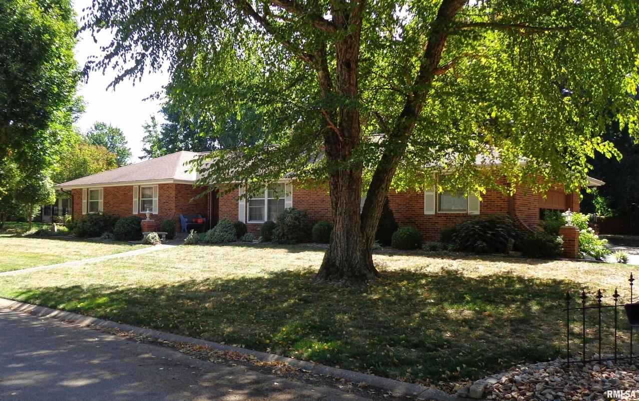1306 Springdale S St., Quincy, IL 62305