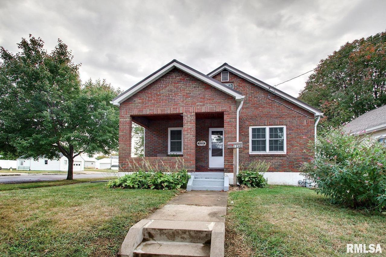 1240 Sycamore St., Quincy, IL 62301