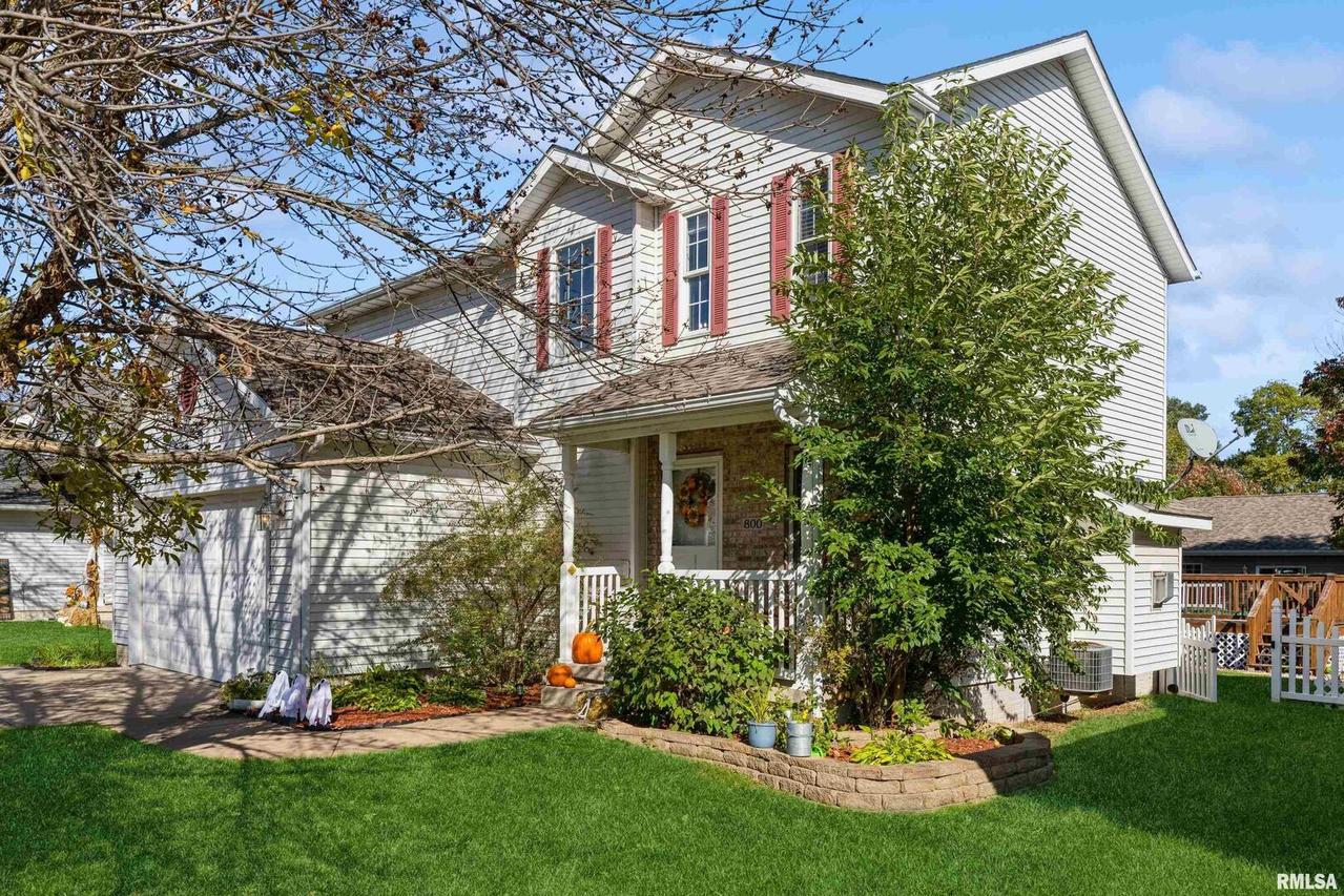 800 Cypress Dr., Colona, IL 61241