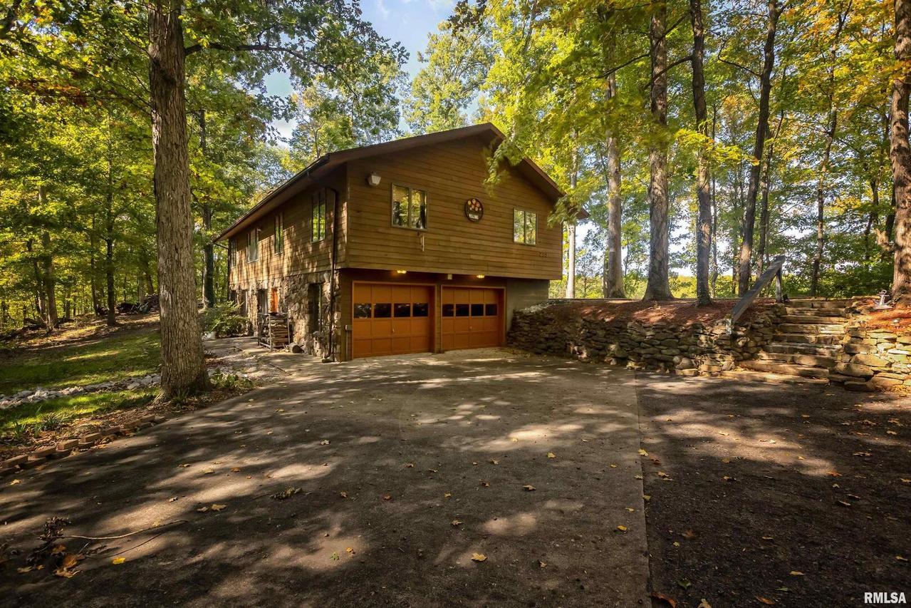 289 Avery Ln., Murphysboro, IL 62966