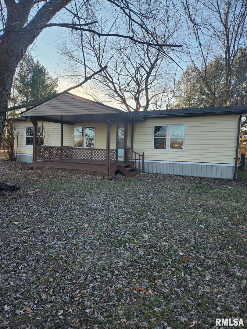 779 Clark School Rd., Desoto, IL 62924