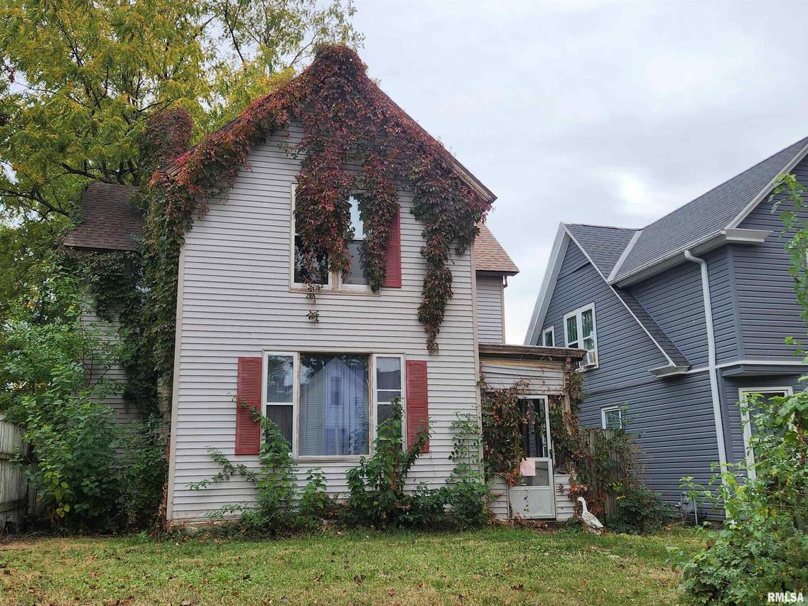 633 S 17th St., Quincy, IL 62301