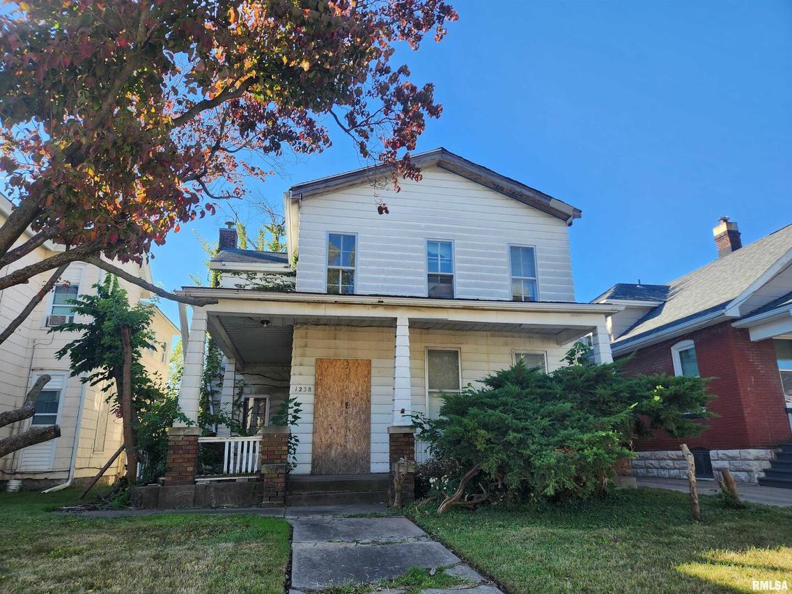 1238 Vermont St., Quincy, IL 62301