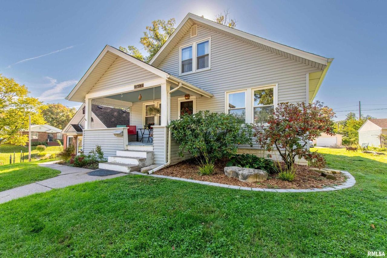 2522 23 1/2 Ave., Rock Island, IL 61201