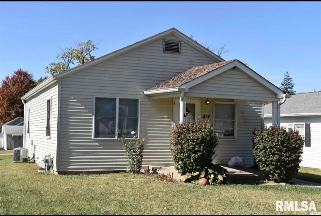 814 S 17th St., Quincy, IL 62301