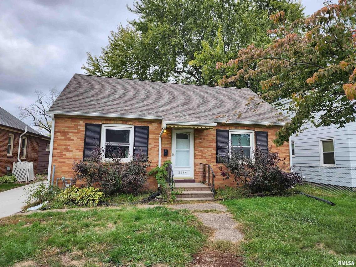 2244 25th St., Rock Island, IL 61201