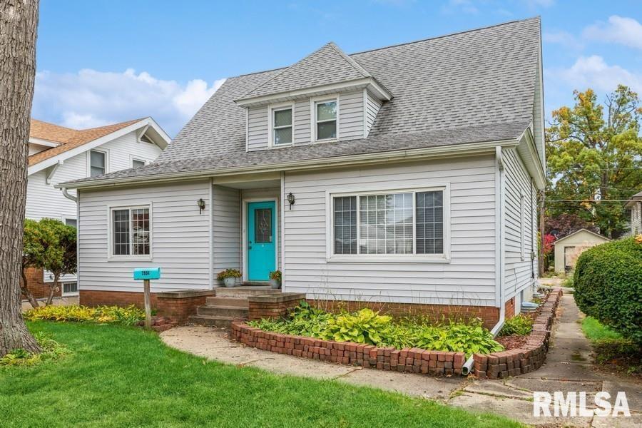 2904 12th Ave., Moline, IL 61265
