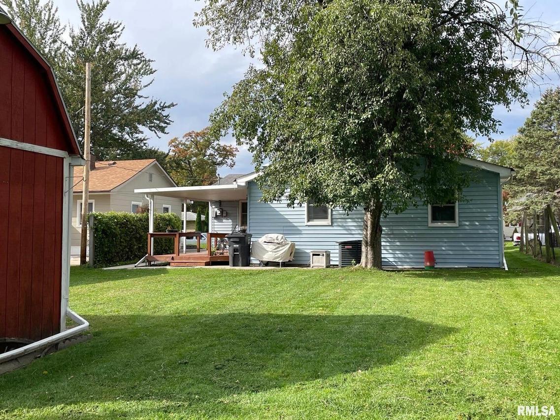 2422 45th St., Moline, IL 61265