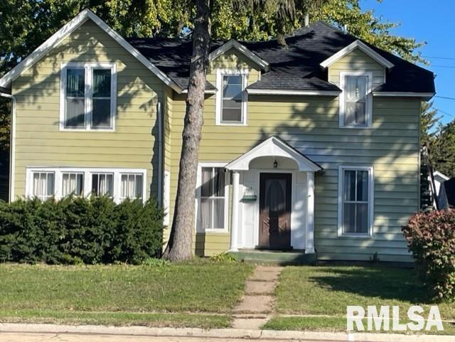 807 14th Ave., Fulton, IL 61252