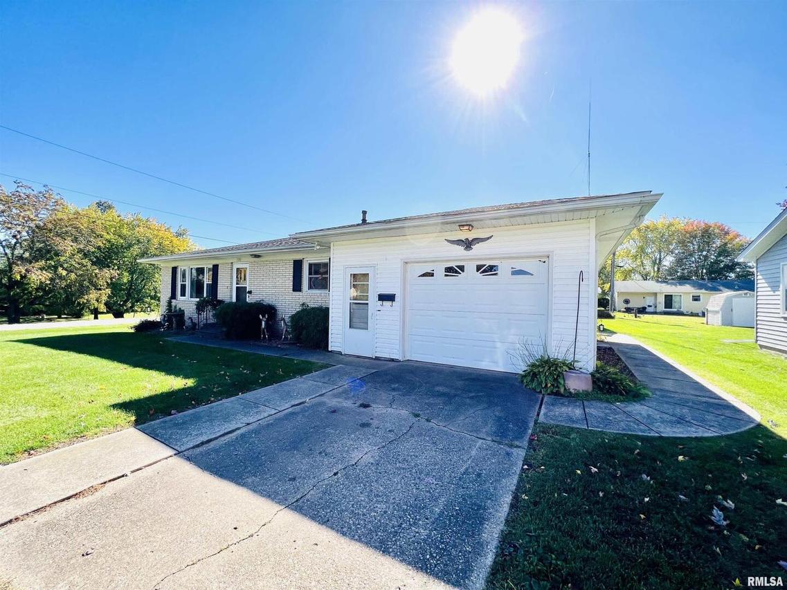 708 SE 5th St., Aledo, IL 61231