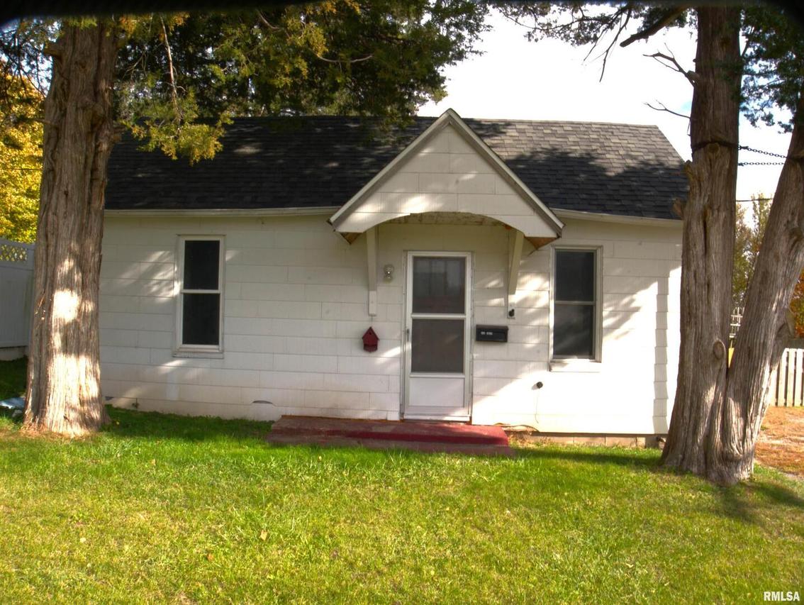 400 1st Ave., Sherrard, IL 61281