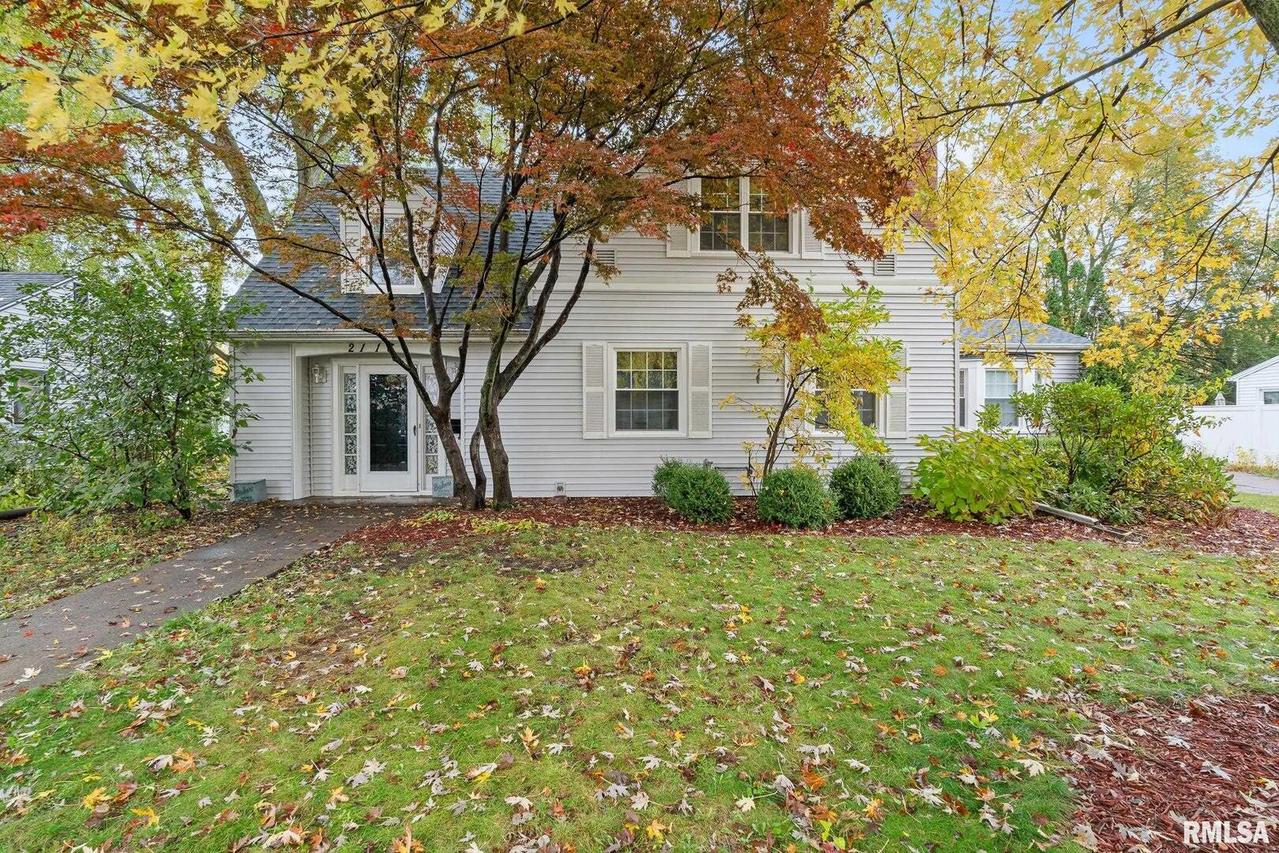 2113 22nd St., Rock Island, IL 61201