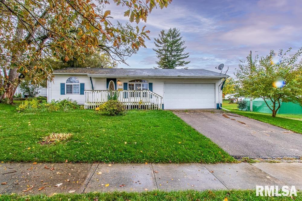 310 E North St., Cambridge, IL 61238